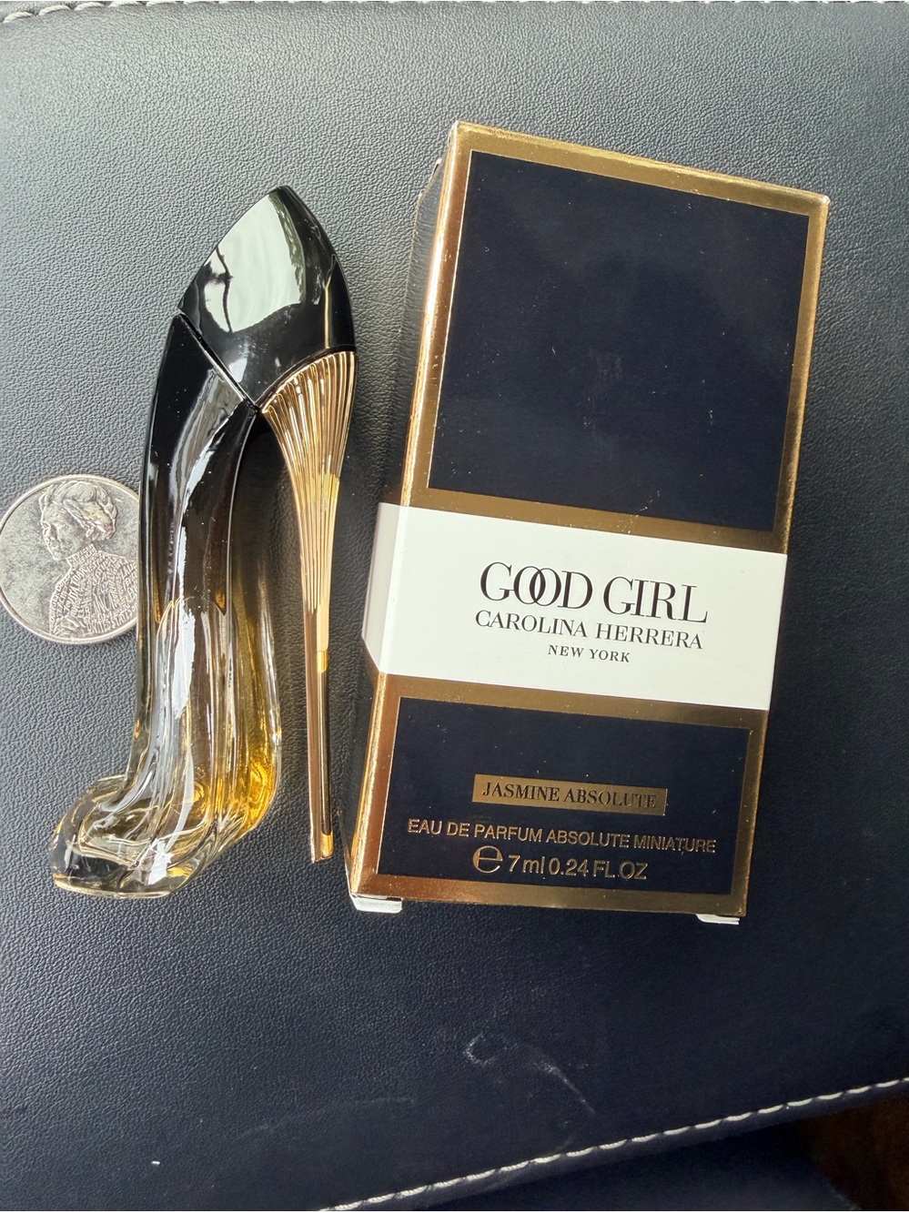 Carolina Herrera Good Girl Jasmine Absolute .24oz purse size NWT